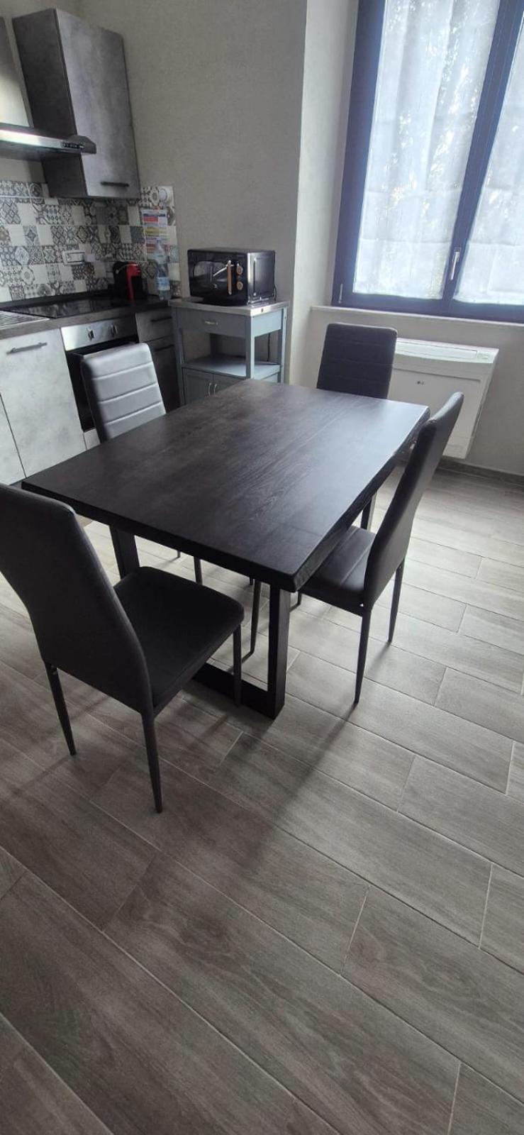 Appartamento Elegante Carbonia Εξωτερικό φωτογραφία